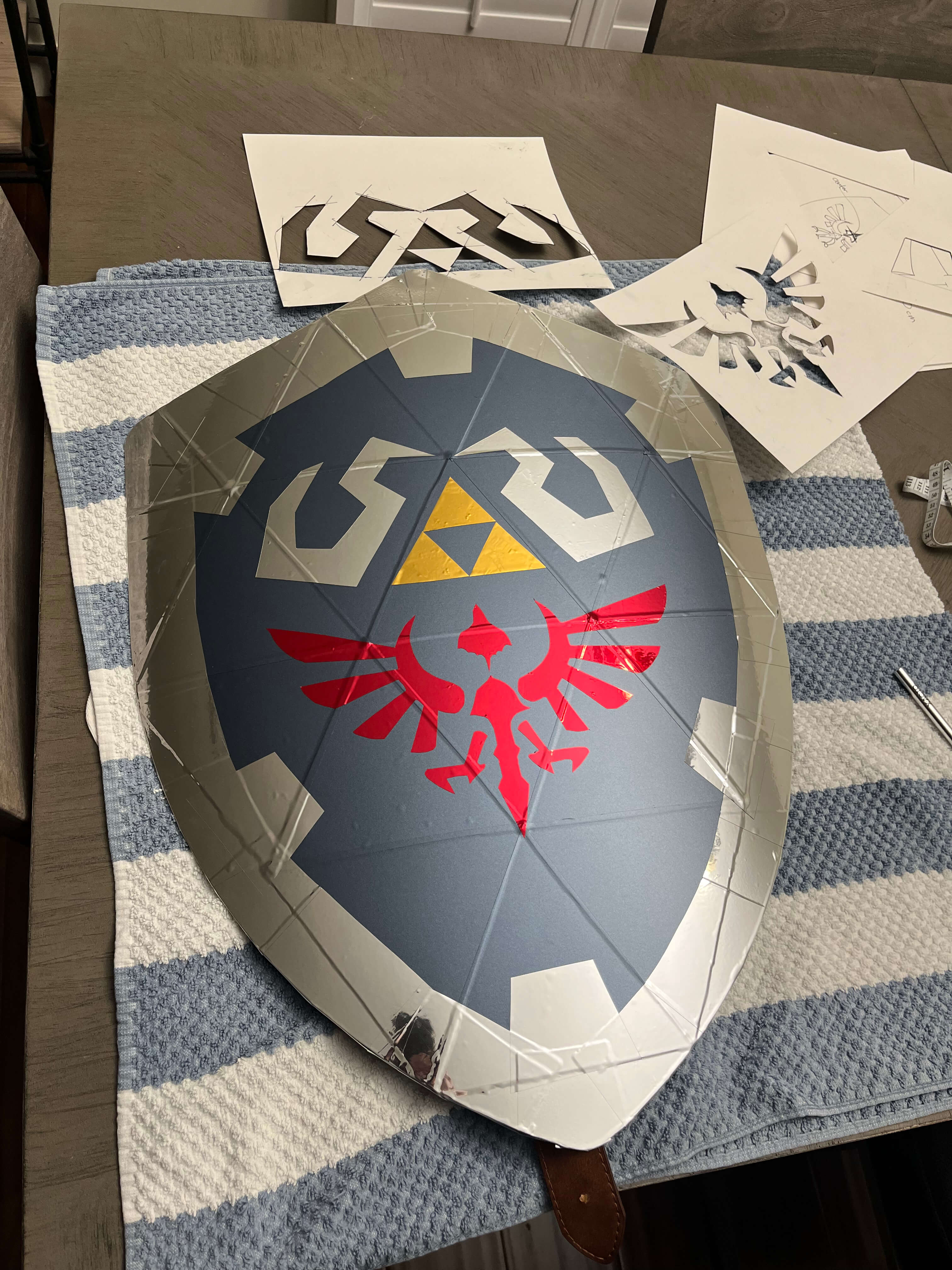 Vinyl design on blanket